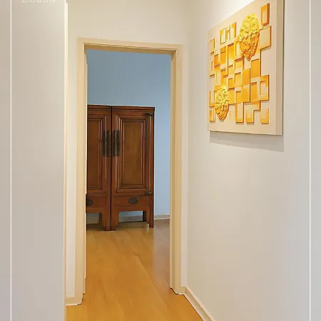 Six By Up I Your Away From * リスボン