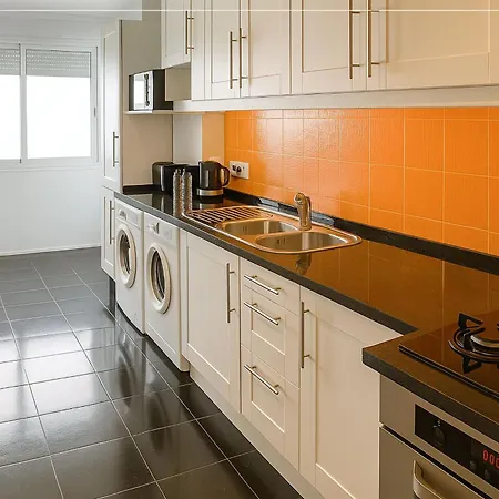 Six By Up I Your Away From * Lissabon